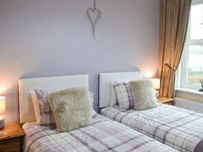 2 bedrooms, free WiFi, bed sheets