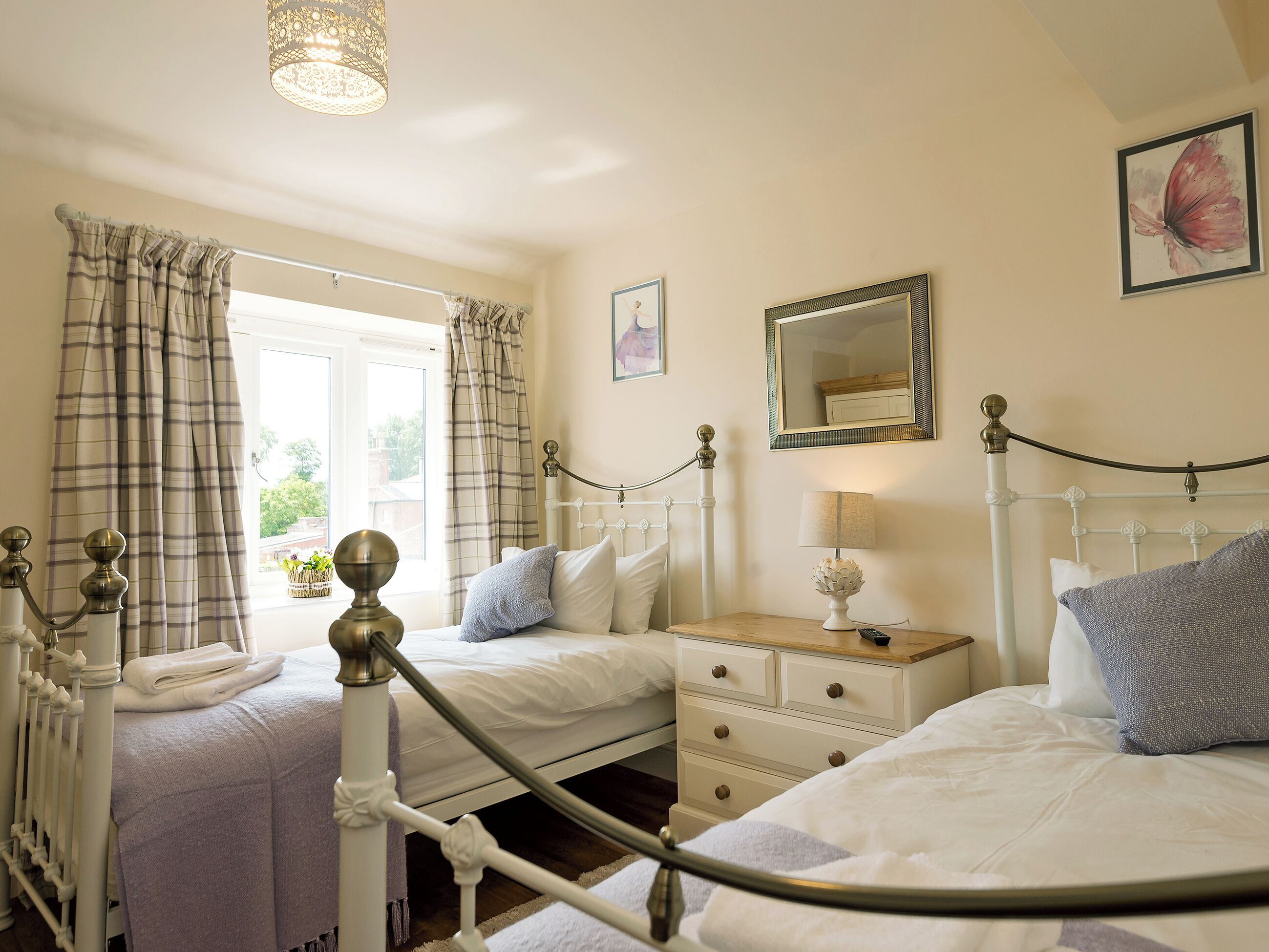 4 bedrooms, free WiFi, bed sheets
