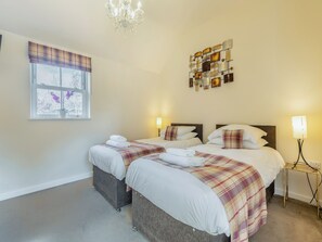 2 quartos, Wi-Fi de cortesia, roupa de cama