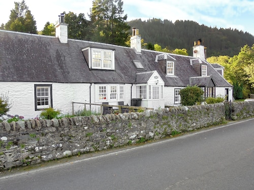 2 bedroom accommodation in Ardentinny, near Dunoon