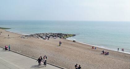 2 makuuhuoneen majoitus Rottingdeanissa, lähellä Brightonia