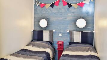 2 bedrooms, free WiFi, bed sheets