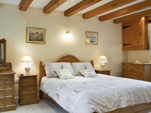 2 bedrooms, bed sheets