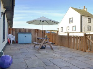 Outdoor dining - 3 bedroom accommodation in Allonby, near Maryport (Allonby, near Maryport)