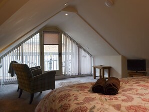 1 bedroom, WiFi (free), bed sheets