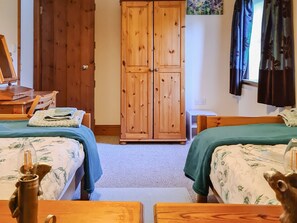3 habitaciones, wifi gratis y ropa de cama
