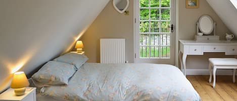 2 chambres, Wi-Fi gratuit, draps fournis