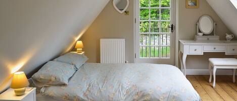 2 chambres, Wi-Fi gratuit, draps fournis