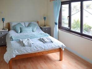 3 habitaciones, wifi gratis y ropa de cama 