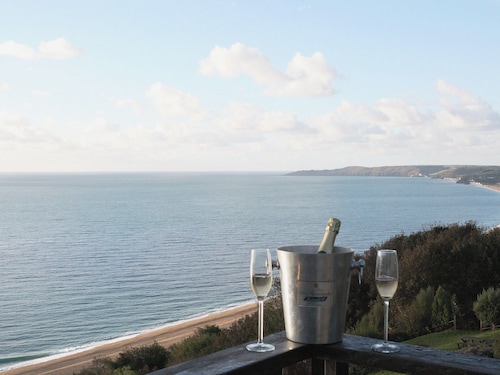 5 bedroom accommodation in Strete, near Dartmouth