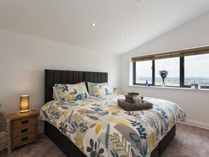 3 habitaciones, wifi gratis y ropa de cama