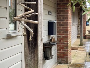 Exterior detail - 1 bedroom accommodation in Thorncombe, near Broadwindsor (Thorncombe, near Broadwindsor)