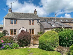 Exterior - 2 bedroom accommodation in Stainton, Penrith (Stainton, Penrith)