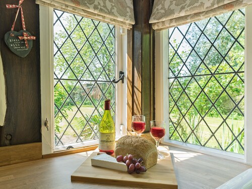 2 bedroom accommodation in Eckington, near Pershore