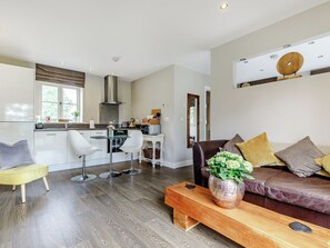 Interior - 1 bedroom accommodation in Shirland, near Alfreton (Shirland, near Alfreton)