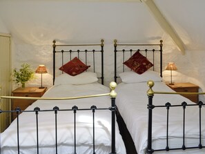 2 quartos, Wi-Fi de cortesia, roupa de cama