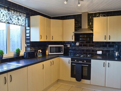 3 bedroom accommodation in Anderby Creek, near Skegness