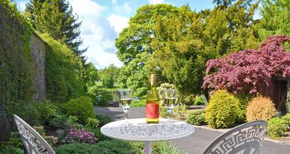 2 bedroom accommodation in Perth