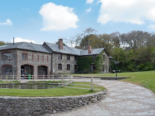 The Farmhouse - UKC1339