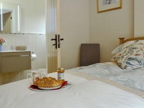 2 slaapkamers, gratis wifi, beddengoed, rolstoeltoegang