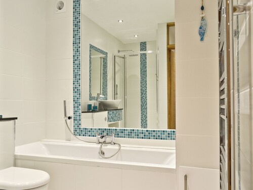 4 bedroom accommodation in Cheriton Bishop