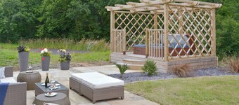 4 bedroom accommodation in Cheriton Bishop