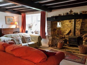 Fireplace - 3 bedroom accommodation in Huckham, near Dulverton (Huckham, near Dulverton)