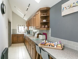 Dishwasher, highchair, cookware/dishes/utensils - 2 bedroom accommodation in Alton, near Chesterfield (Alton, near Chesterfield)