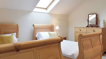 3 habitaciones, wifi gratis y ropa de cama