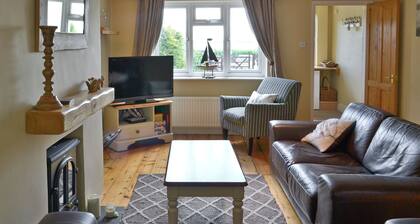 3 bedroom accommodation in Reedham, near Acle