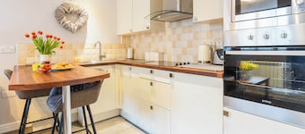 1 bedroom accommodation in Dyffryn Ardudwy, near Barmouth