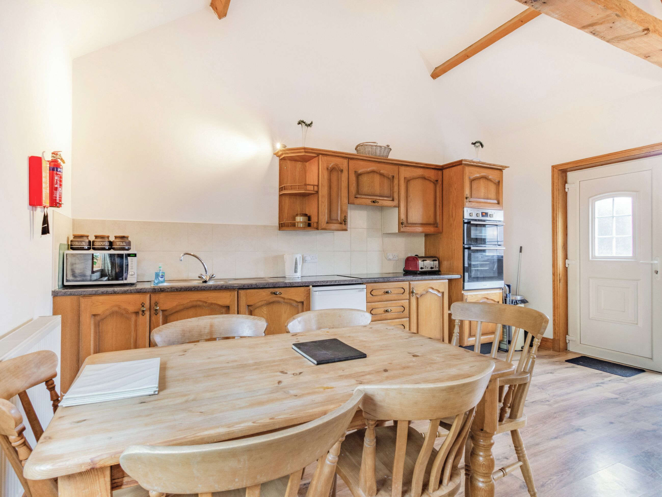 Dishwasher, high chair