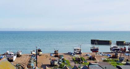 2 bedroom accommodation in Fairlight, near Hastings