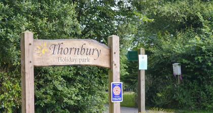 2 bedroom accommodation in Woodacott, near Holsworthy