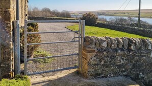 Property grounds - 1 bedroom accommodation in Baldersdale, near Barnard Castle (Baldersdale, near Barnard Castle)