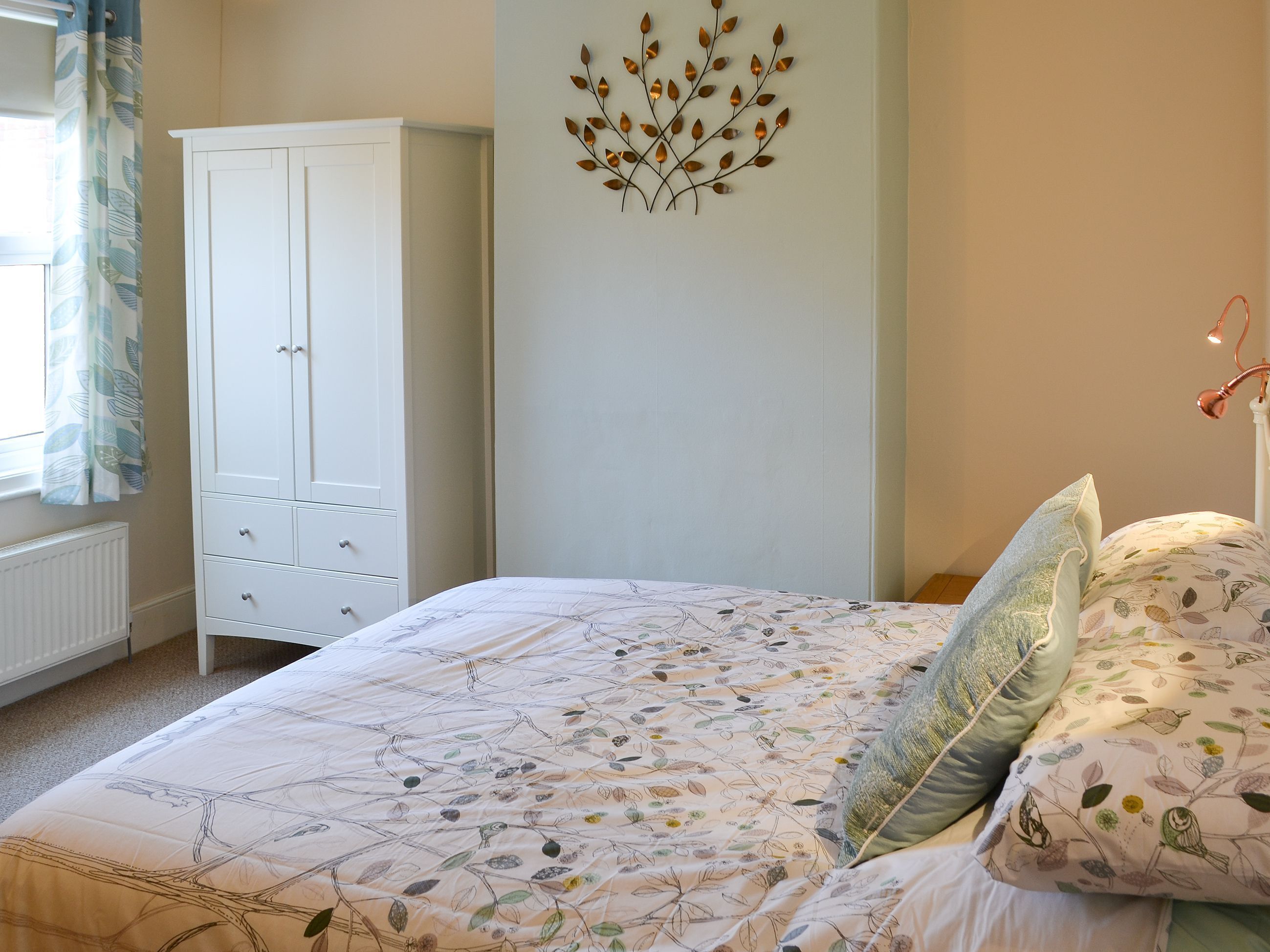 3 bedrooms, free WiFi, bed sheets
