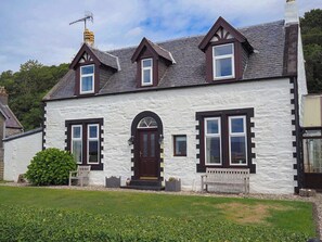 Exterior - 4 bedroom accommodation in Pirnmill, Isle of Arran (Pirnmill, Isle of Arran)