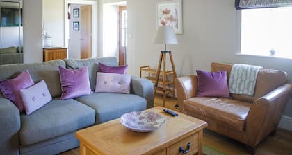 1 bedroom accommodation in Dreenhill, near Haverfordwest