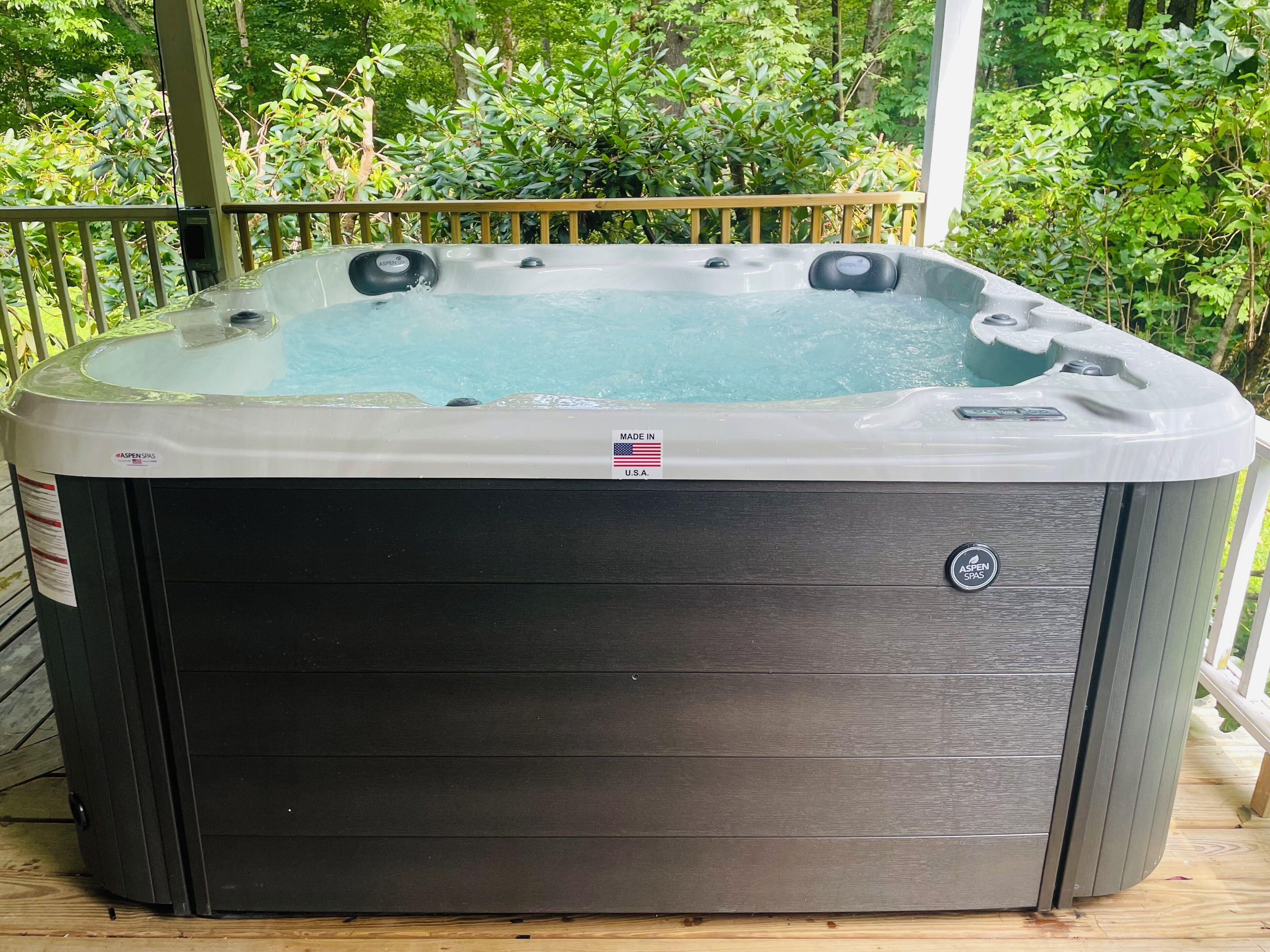 Bain à remous extérieur