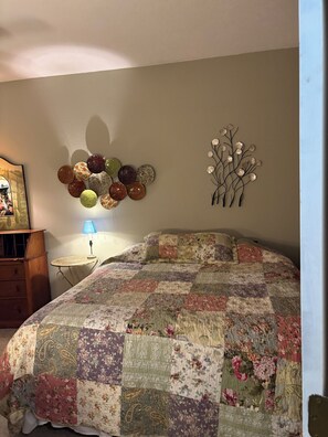 2 habitaciones, wifi gratis y ropa de cama 