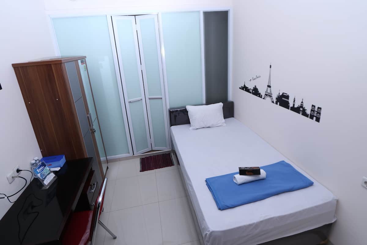 Double Room, 1 Double Bed | Rollaway beds, free WiFi