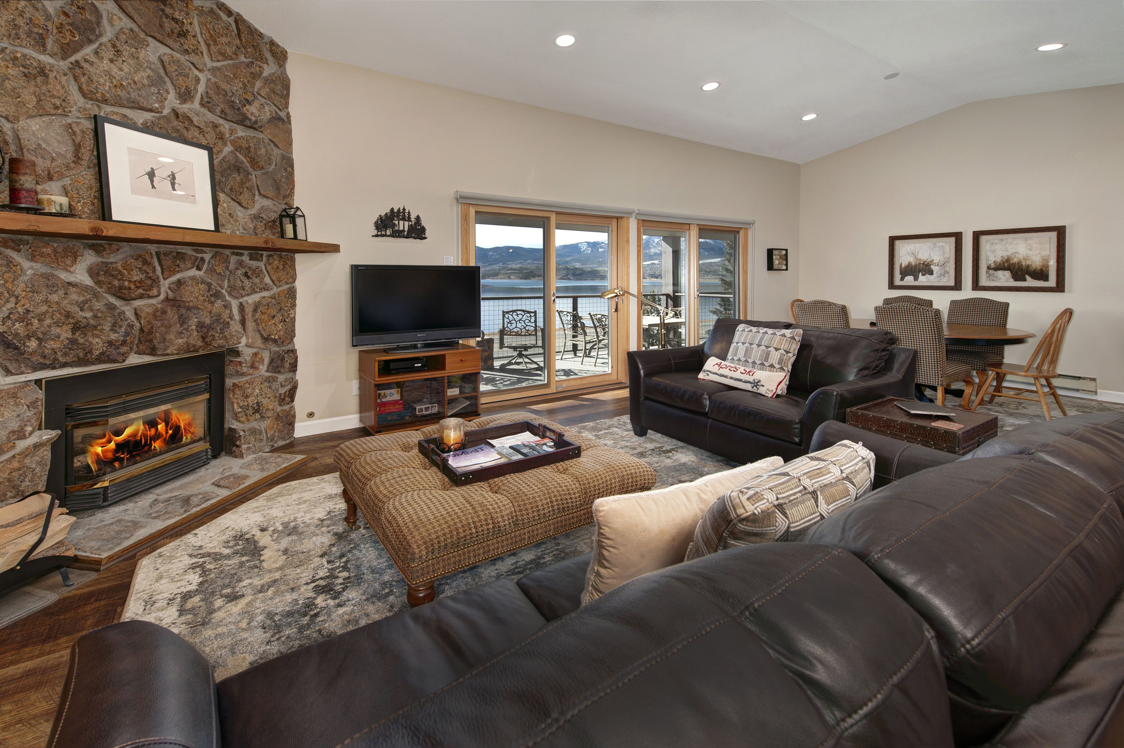 Stunning Direct Lake Dillon Views from this Top Floor Condo