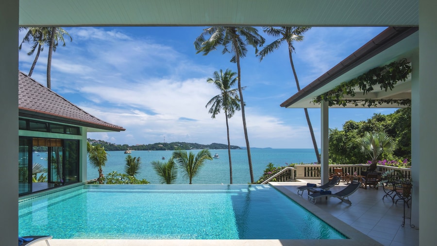 Luxury Beach Front Noble House Villa