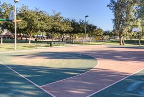 Sportplatz