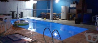Maresias 3 habitaciones (1 suite) todas con aire acondicionado. y piscina 3X7