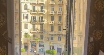Luxury private single room in the city center of cairo.WI-FI