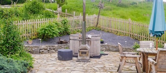 1 bedroom accommodation in Llanfair Caereinion