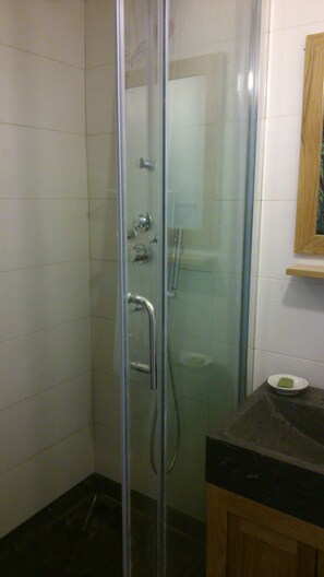 Dusche, Haartrockner