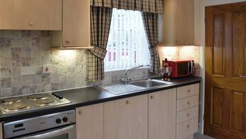 Fridge, microwave, dishwasher