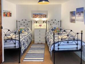 3 chambres, Wi-Fi gratuit, draps fournis